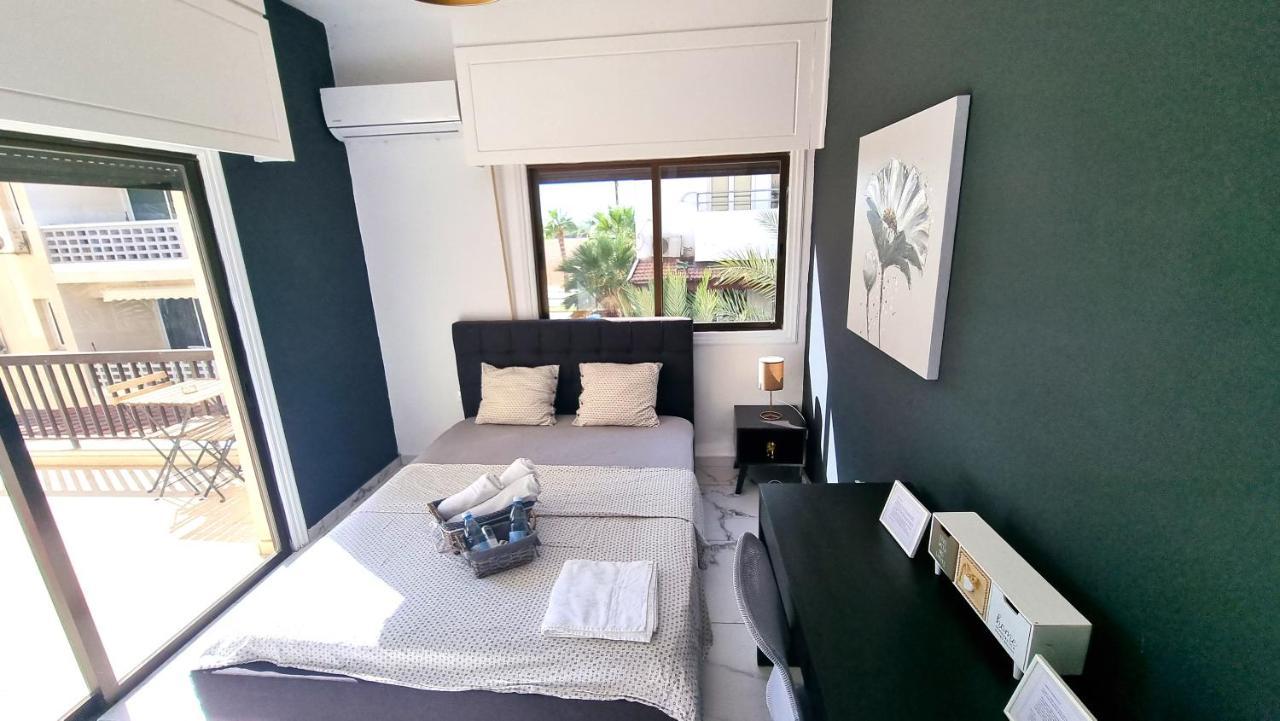 Cozy Beach Apt, Near Airport With 100Mbit Internet Larnaca Buitenkant foto