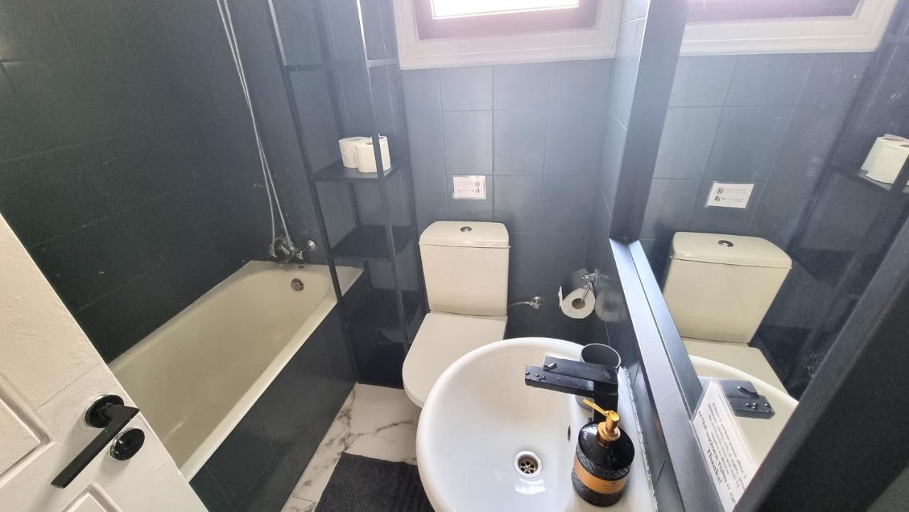 Cozy Beach Apt, Near Airport With 100Mbit Internet Larnaca Buitenkant foto